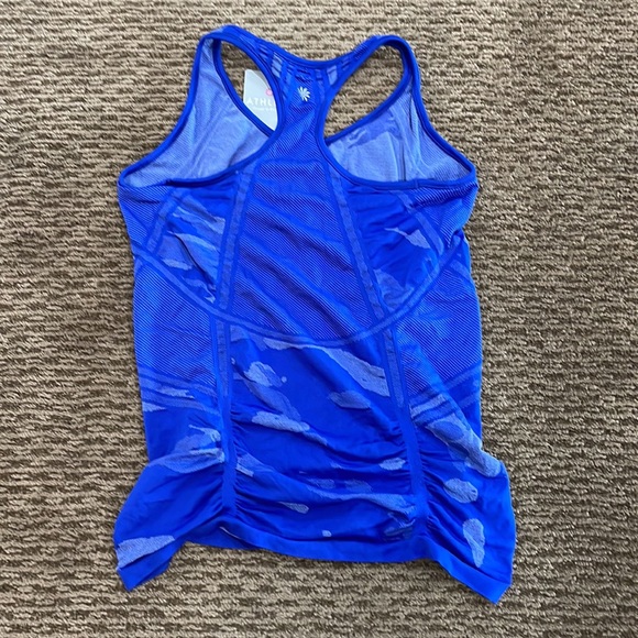 NWT Athleta racer back tank Size: XL - Picture 2 of 4